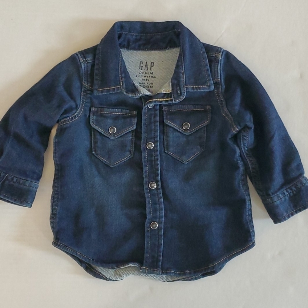 Gap denim button up top